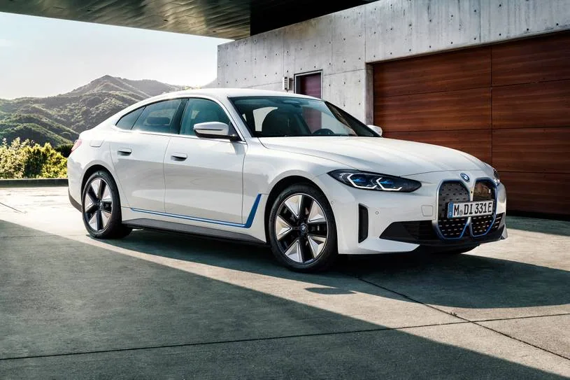 2022 BMW i4